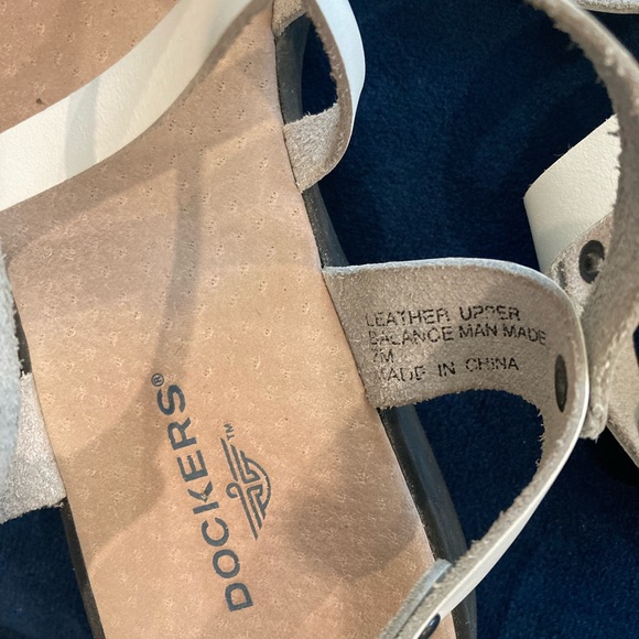 DOCKERS sandals - Picture 3 of 5